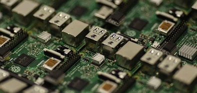 芯片短缺致新車供給不足，經銷商庫存降低經營壓力未緩解